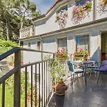 Apartment Ljiljana