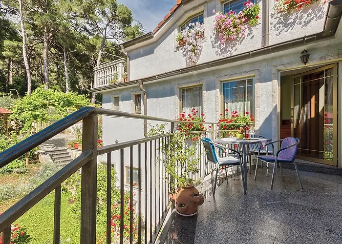 Apartamento Ljiljana